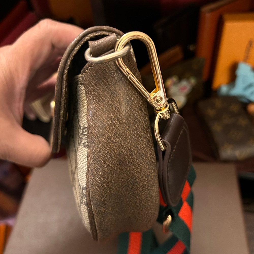 Vintage Gucci Crossbody in EUC - Picture 5 of 14